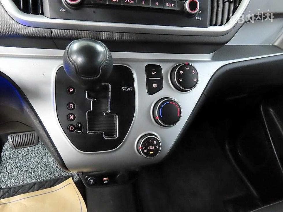 Kia The New (facelift) Ray (van) Van1.0 Gasoline Van 2-seater Standard - 10