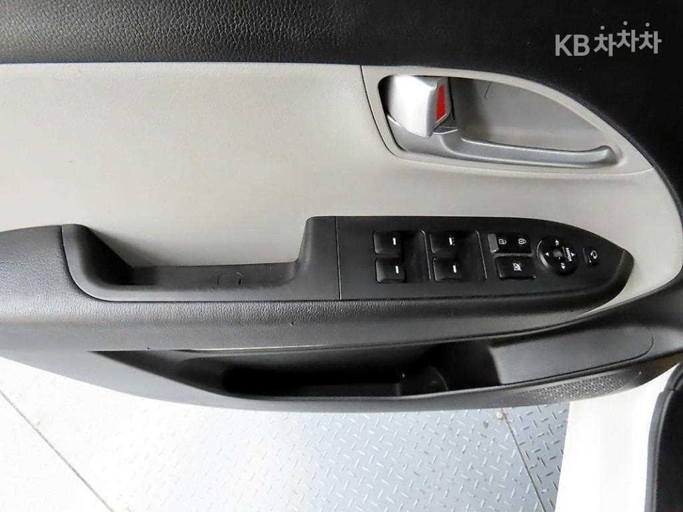 Kia The New (facelift) Ray (van) Van1.0 Gasoline Van 2-seater Standard - 11