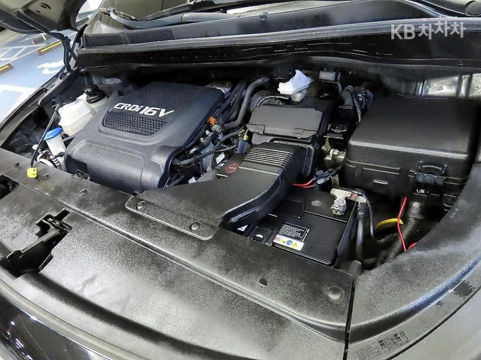 Kia All New Carnival9-seater 2.2 Diesel High Limousine (Carnival) Prestige - 19