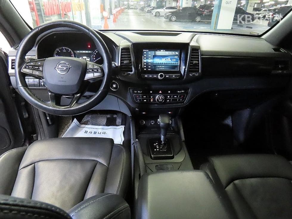 KG Mobility The New (facelift) Rexton Sports Khan2.2 2WD Prestige - 9
