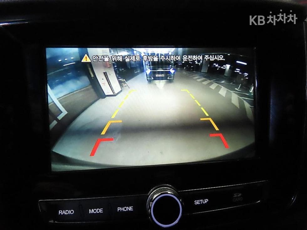 KG Mobility The New (facelift) Rexton Sports Khan2.2 2WD Prestige - 15