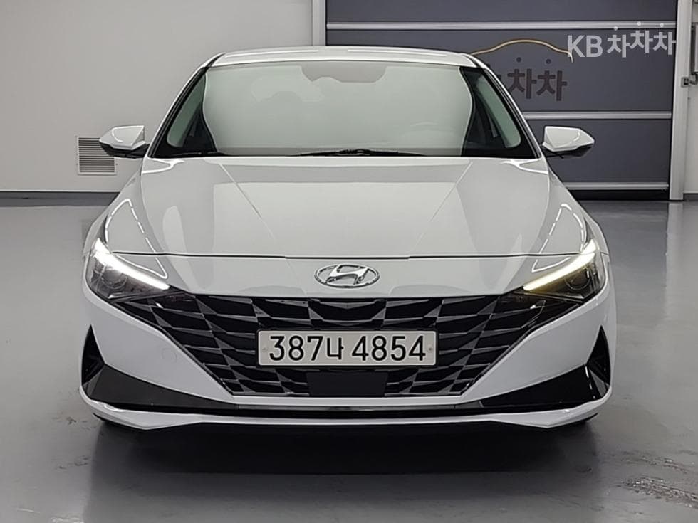 Hyundai All New Avante (Elantra)(CN7)1.6 Gasoline Modern - 2