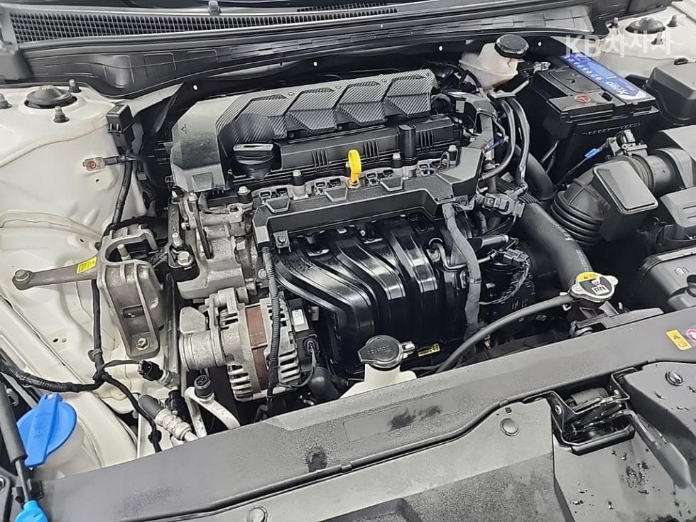 Hyundai All New Avante (Elantra)(CN7)1.6 Gasoline Modern - 5