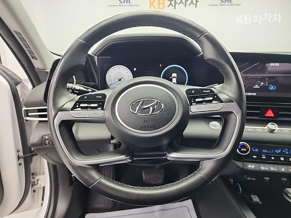 Hyundai All New Avante (Elantra)(CN7)1.6 Gasoline Modern - 9