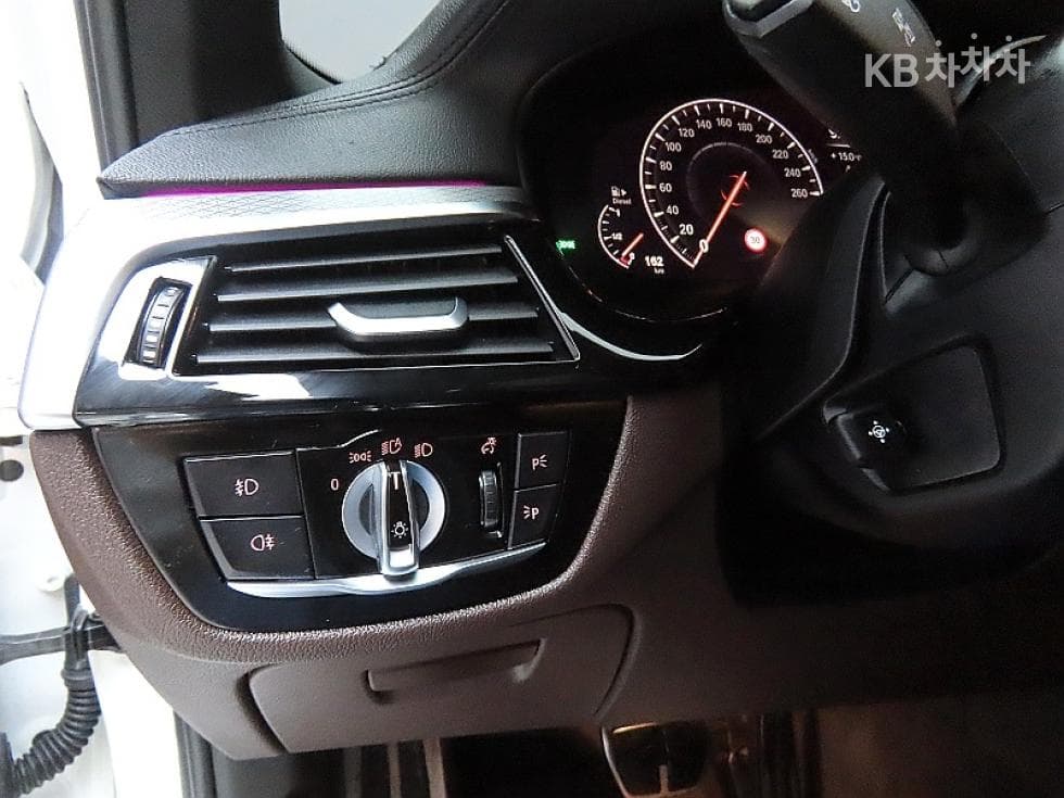 BMW 올New5 Series (G30)520d M Sport Plus - 12