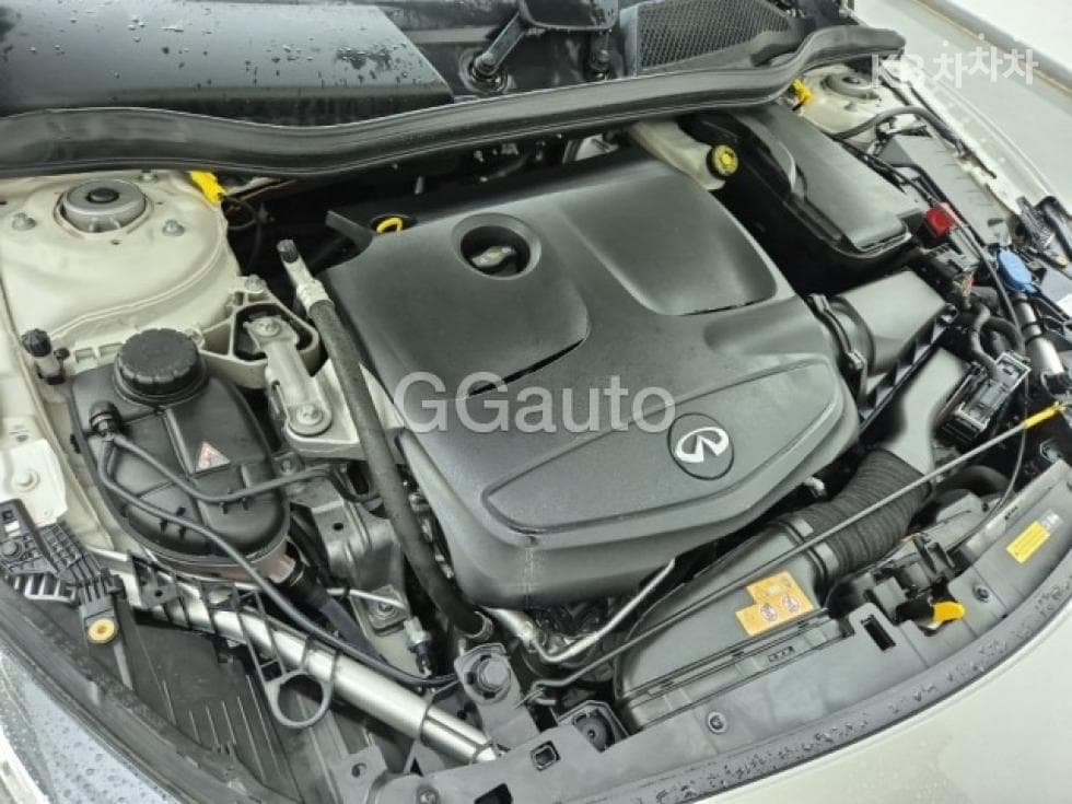 Seater피니티 Q302.0t Premium 시티 블랙 - 6
