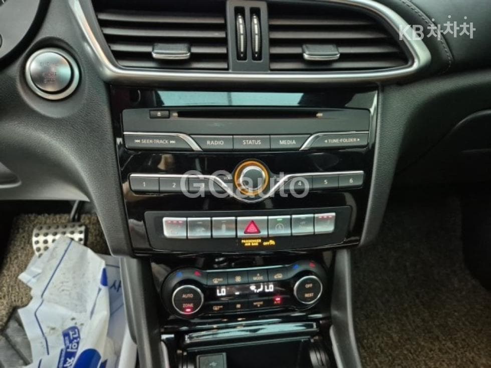 Seater피니티 Q302.0t Premium 시티 블랙 - 10
