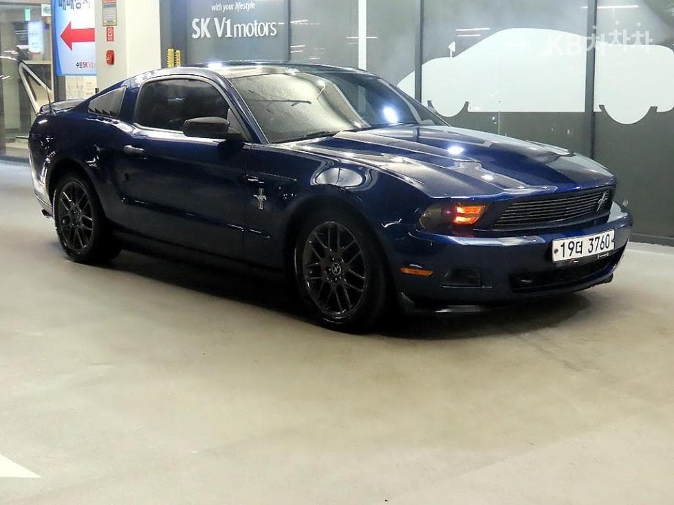 Ford 머스탱 Coupe - Image 1