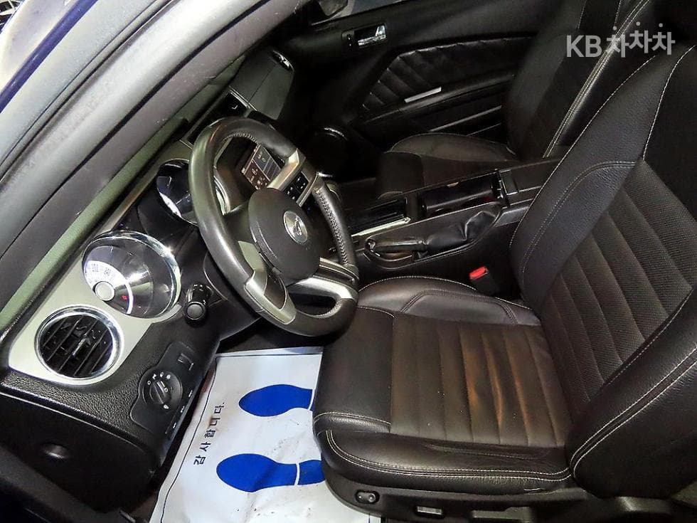 Ford 머스탱Coupe - 6