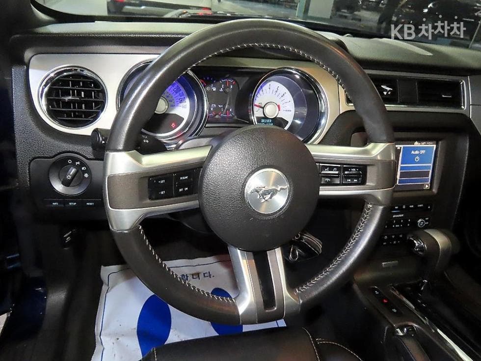 Ford 머스탱Coupe - 8