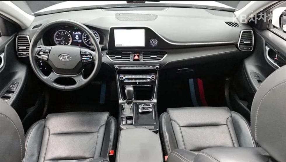Hyundai Grandeur (Azera)IG2.4 Premium Standard - 7