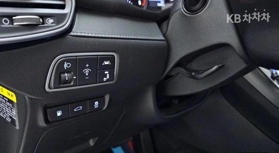 Hyundai Grandeur (Azera)IG2.4 Premium Standard - 18