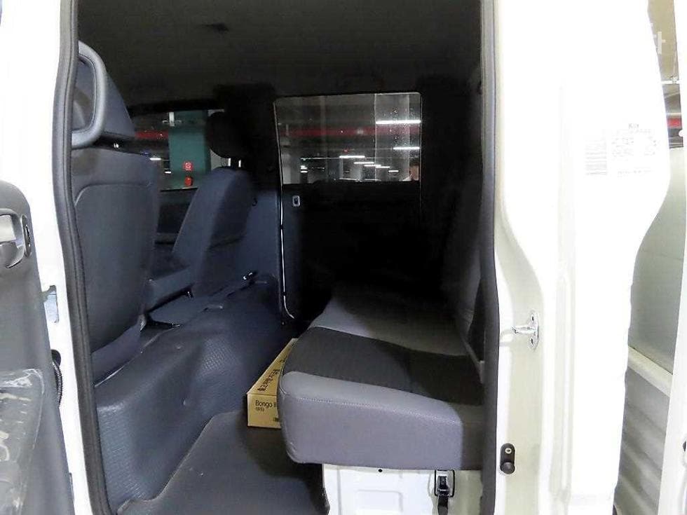 Kia The New (facelift) Bongo 3 (light truck)LPG 1 Ton Double Cab Extra Long 2WD GL - 8