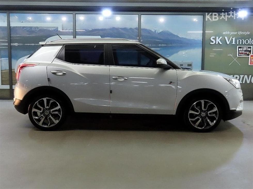 KG Mobility TivoliDiesel VX 4WD - 5