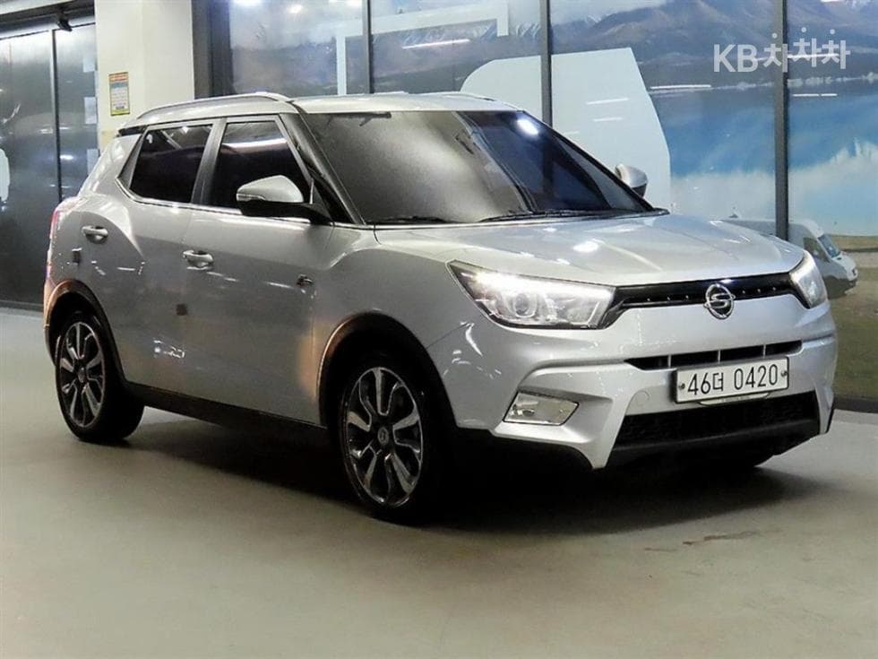 KG Mobility Tivoli Diesel VX 4WD - Image 1