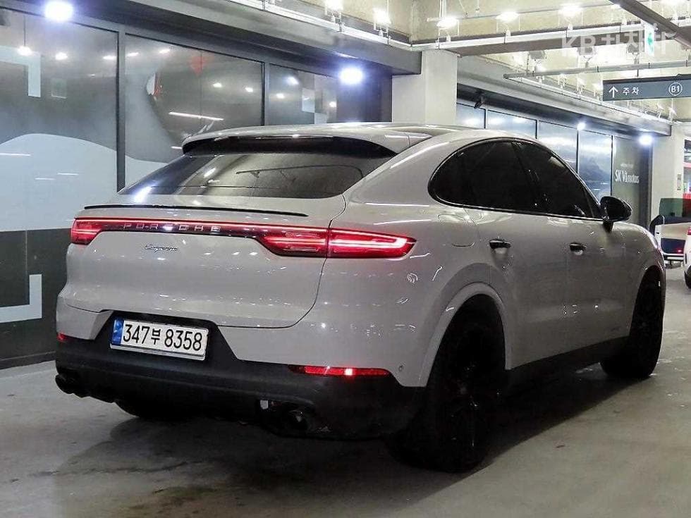Porsche Cayenne(9Y0)3.0 Coupe Standard - 4