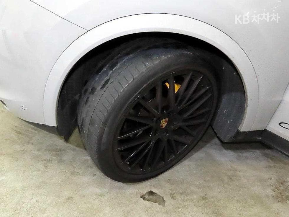 Porsche Cayenne(9Y0)3.0 Coupe Standard - 20