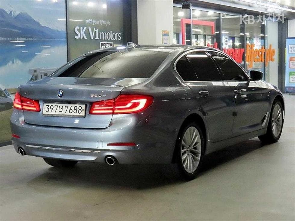 BMW 올New5 Series (G30)520d xDrive Luxury Plus - 4