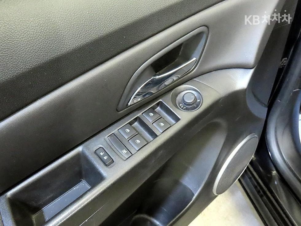 GM Korea Amazing New (facelift/refresh; particularly for Cruze) Cruze2.0 Diesel LTZ - 13