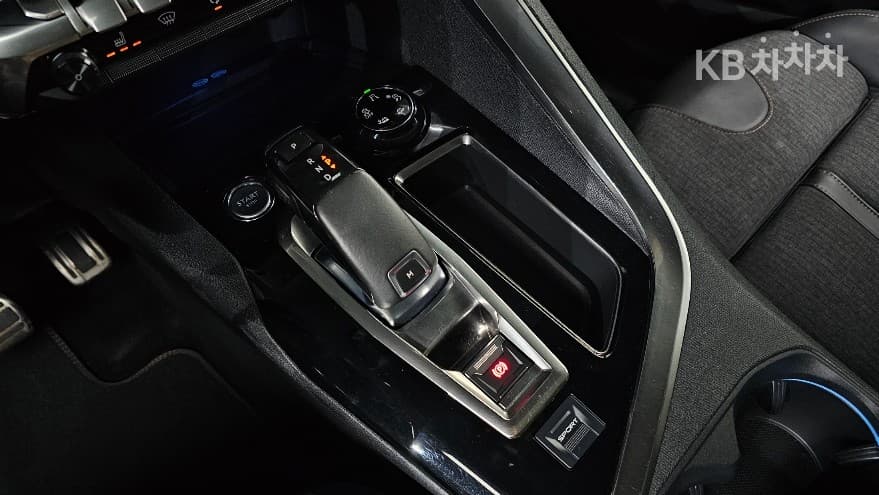 Peugeot 50081.5 Blue HDi GT Line - 9