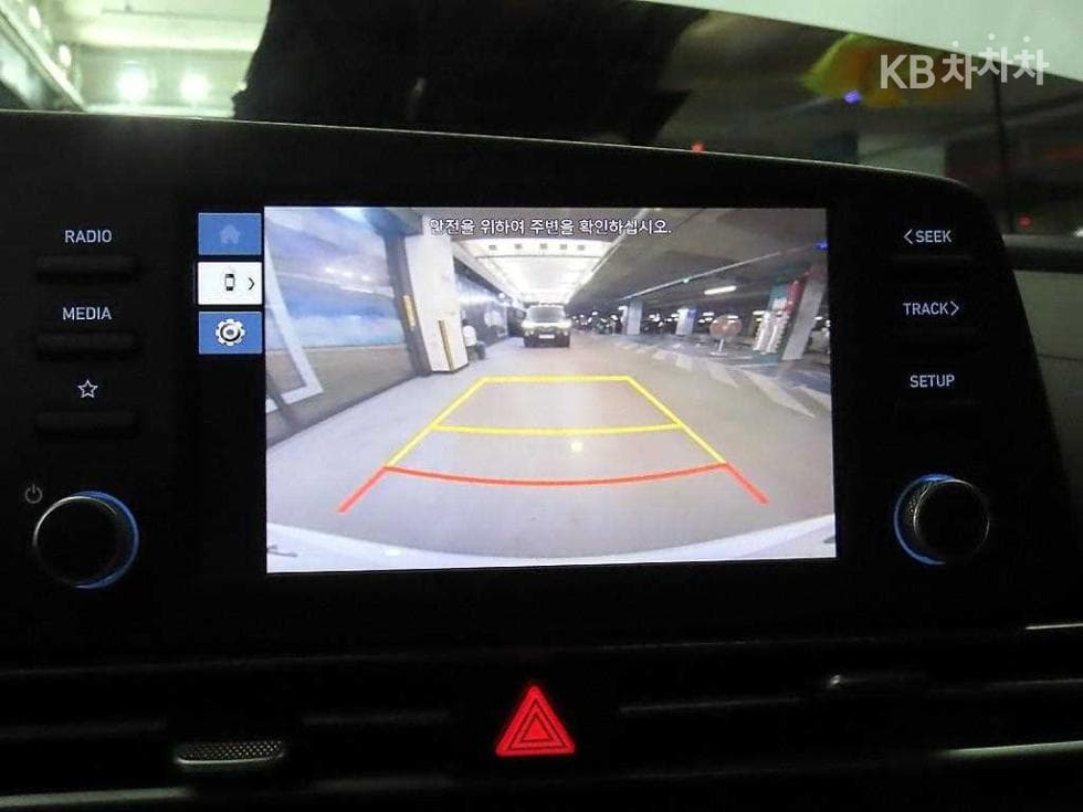 Hyundai All New Avante (Elantra)(CN7)Rental car 1.6 LPi Smart - 13