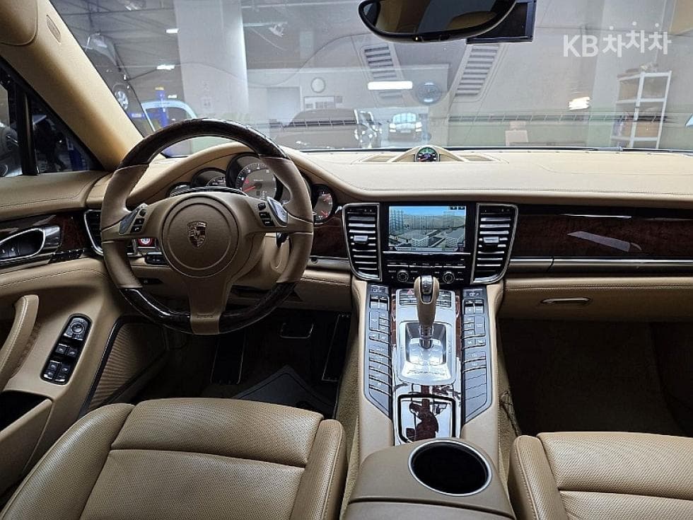 Porsche 파나메라3.0 4S 이그제큐티브 - 8