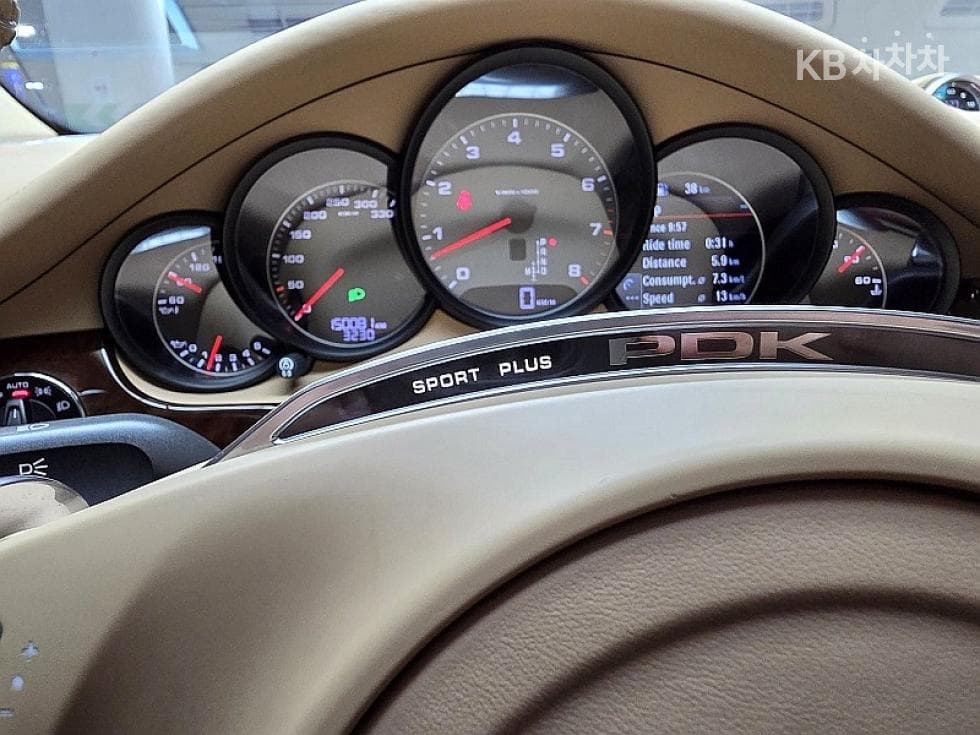 Porsche 파나메라3.0 4S 이그제큐티브 - 11