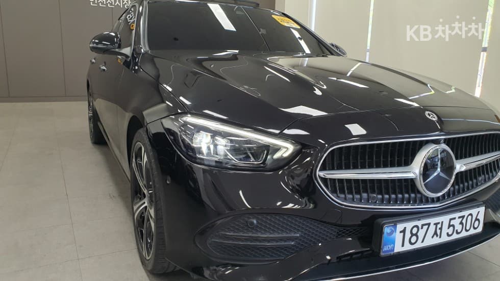 Mercedes-Benz The New (facelift) C-ClassC300 e 4Matic AMG Line - 24