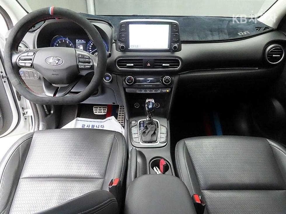 Хюндай Kona1.6 Турбо Premium - 7