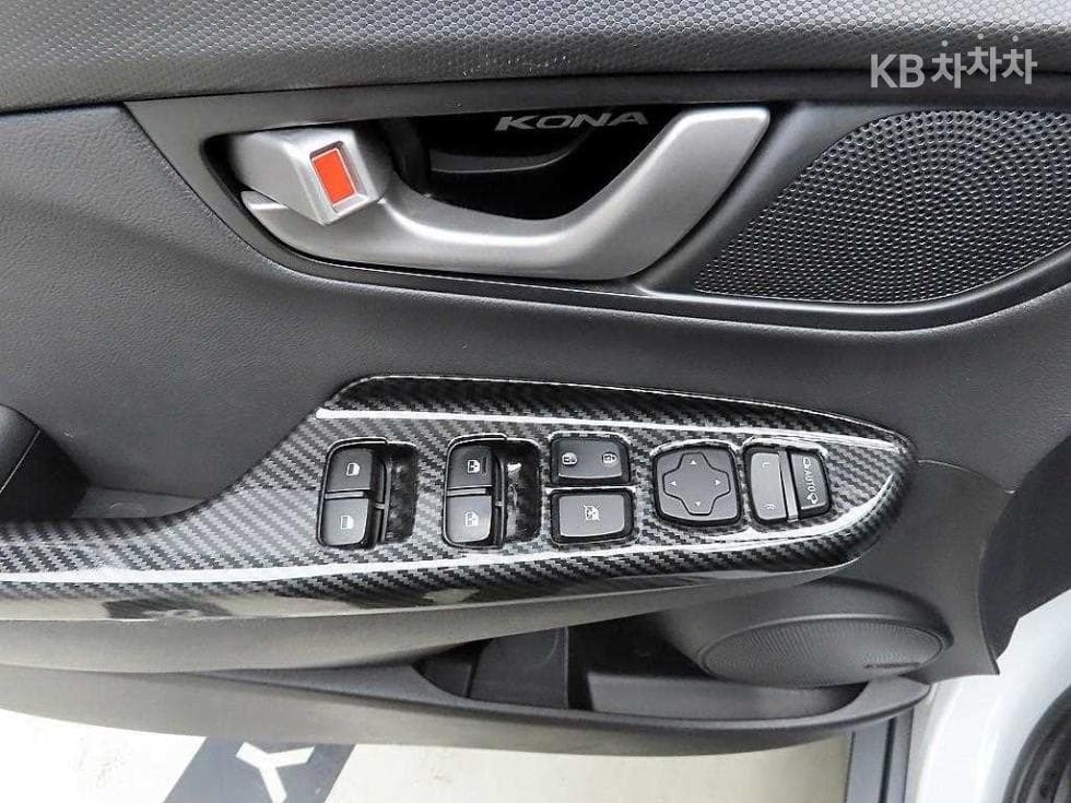 Хюндай Kona1.6 Турбо Premium - 11