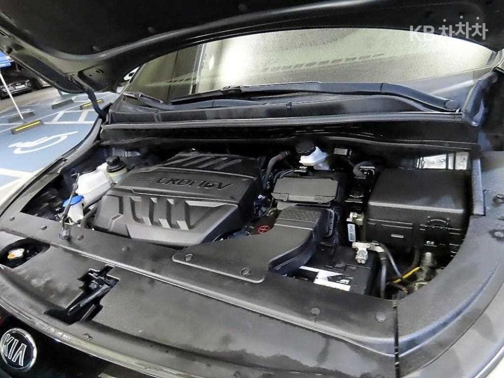 Kia The New (facelift) Carnival9-seater 2.2 Diesel Prestige - 19