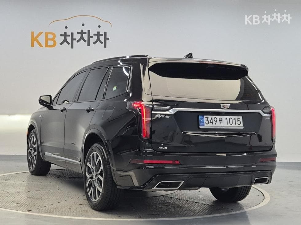 캐딜락 XT63.6 Gasoline SPORT - 2