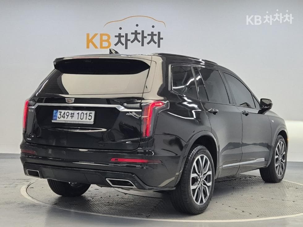 캐딜락 XT63.6 Gasoline SPORT - 3