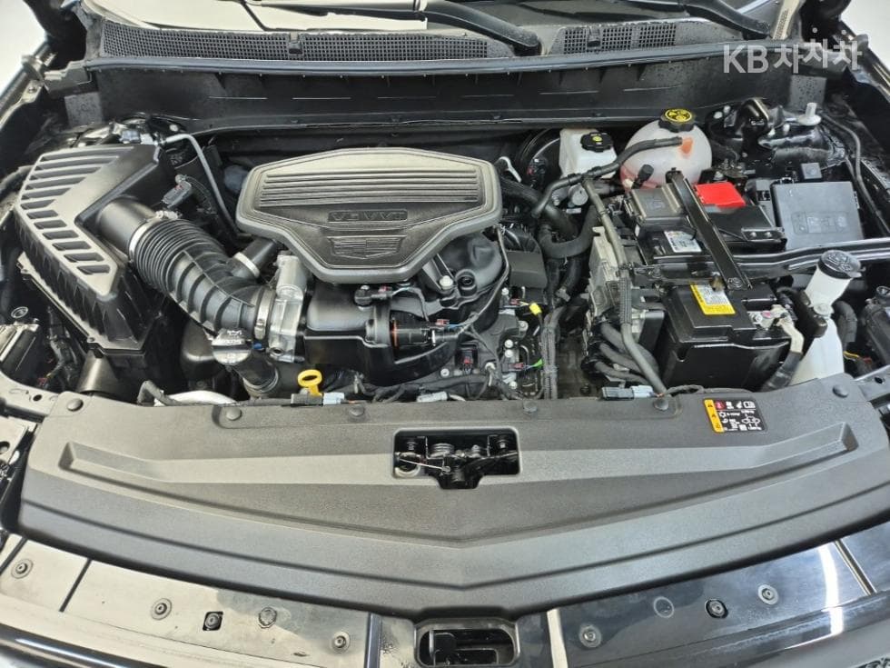 캐딜락 XT63.6 Gasoline SPORT - 5