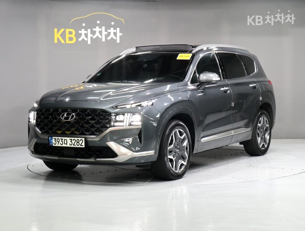 Hyundai The New (facelift) Santa Fe TM Hybrid 1.6 HEV 2WD Calligraphy - Image 1