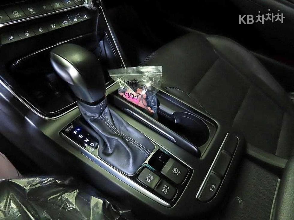 Hyundai Grandeur (Azera)IG2.4 Premium Standard - 12