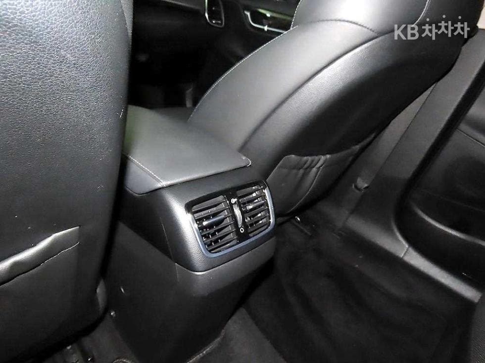 Hyundai Grandeur (Azera)IG2.4 Premium Standard - 17