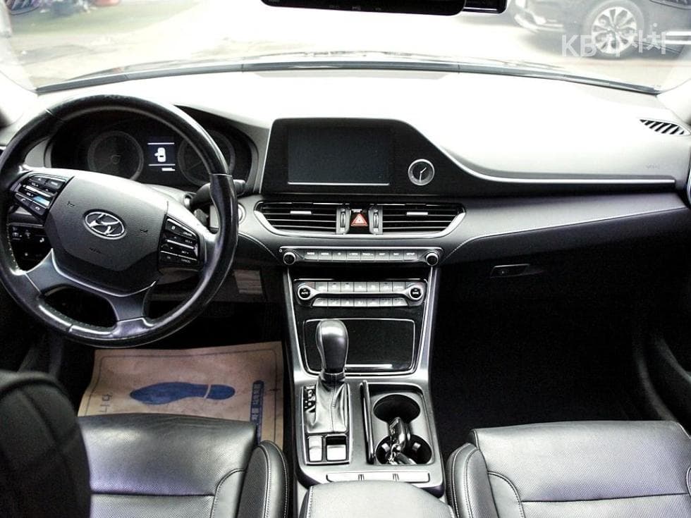 Hyundai Grandeur (Azera)IG3.0 Exclusive Standard - 7