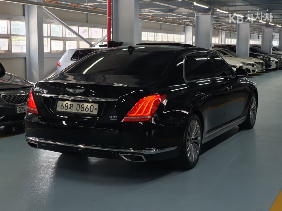 Genesis EQ9003.3 T-GDI AWD Premium Luxury - 5