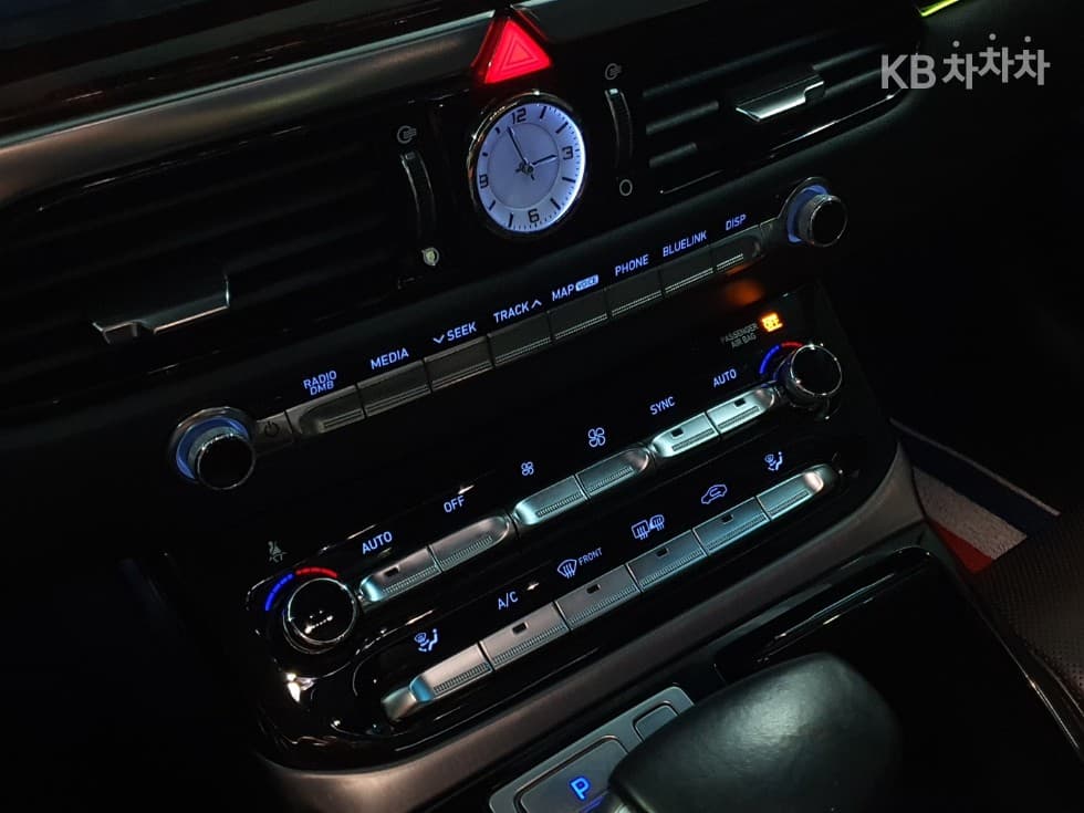 Genesis EQ9003.3 T-GDI AWD Premium Luxury - 15