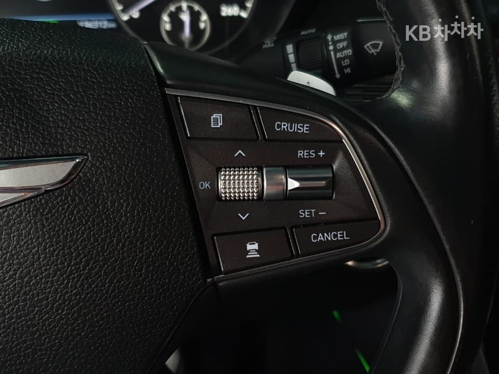 Genesis EQ9003.3 T-GDI AWD Premium Luxury - 17