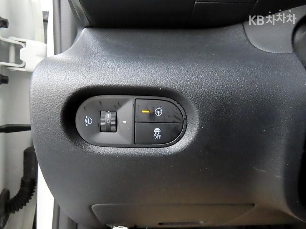 Hyundai Casper Van1.0 Gasoline Smart - 12