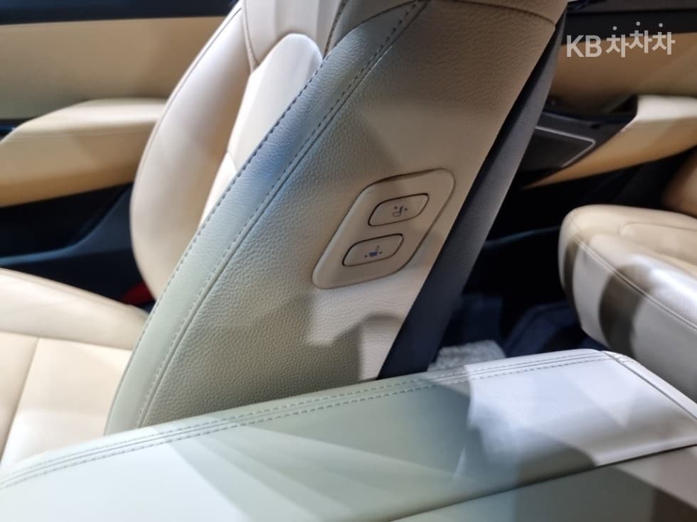 Киа K7 Premiere2.5 GDi Noblesse - 20