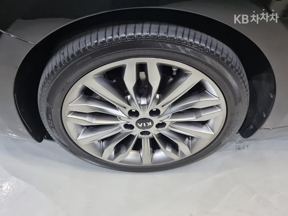 Киа K7 Premiere2.5 GDi Noblesse - 28