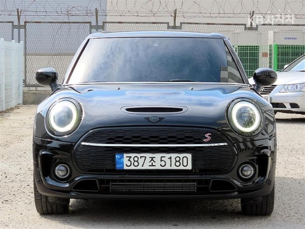 Mini 클럽맨 Second generation 2.0 Cooper S Classic Standard - Image 1