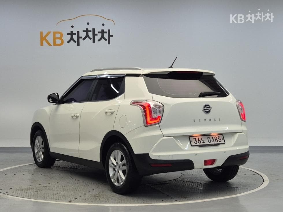 KG Mobility TivoliGasoline VX - 2
