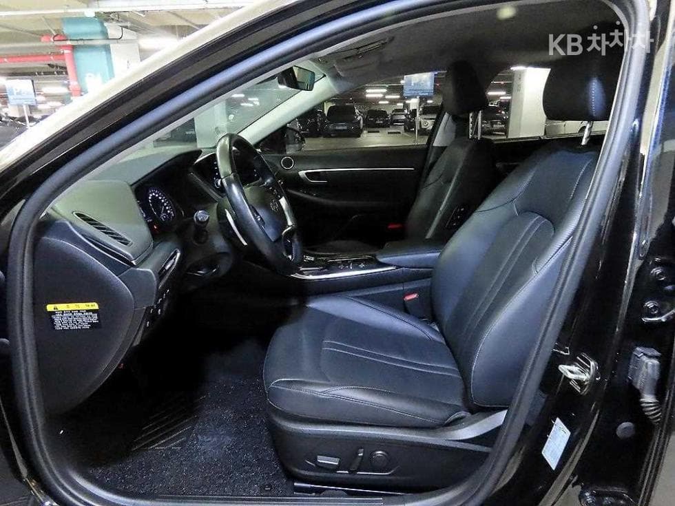 Hyundai Sonata (DN8)1.6 T Premium 패밀리 - 6