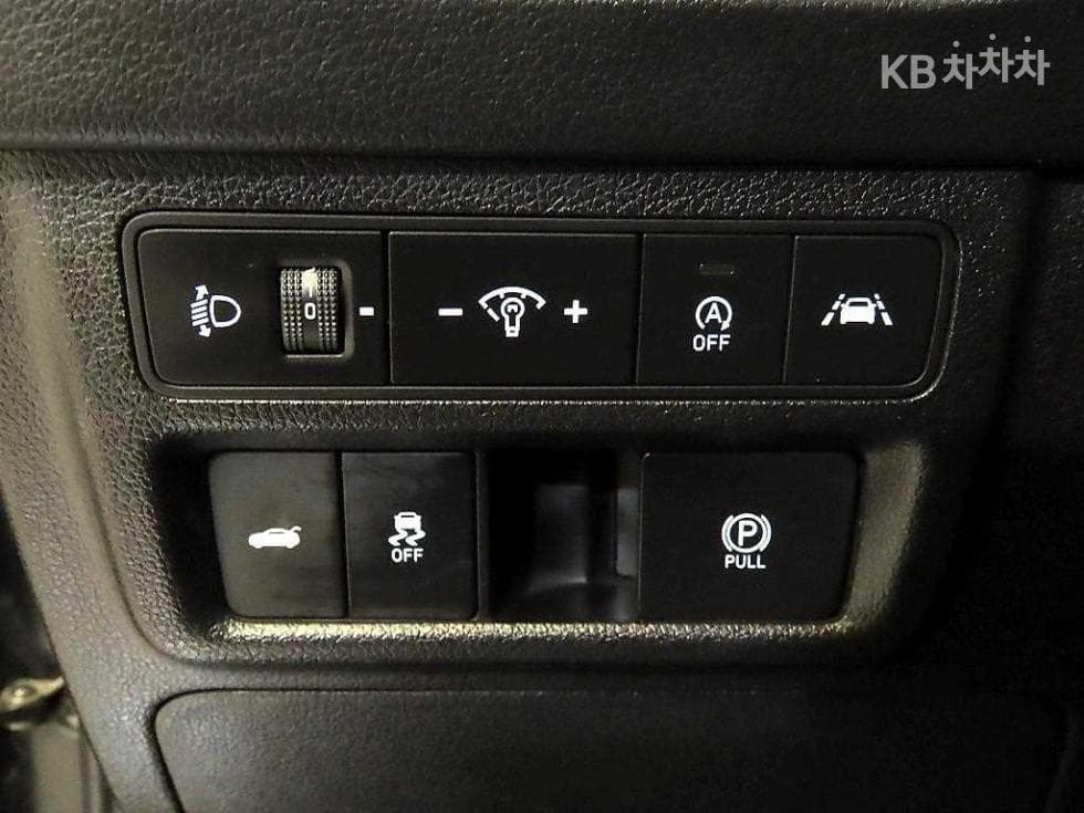Hyundai Sonata (DN8)1.6 T Premium 패밀리 - 14