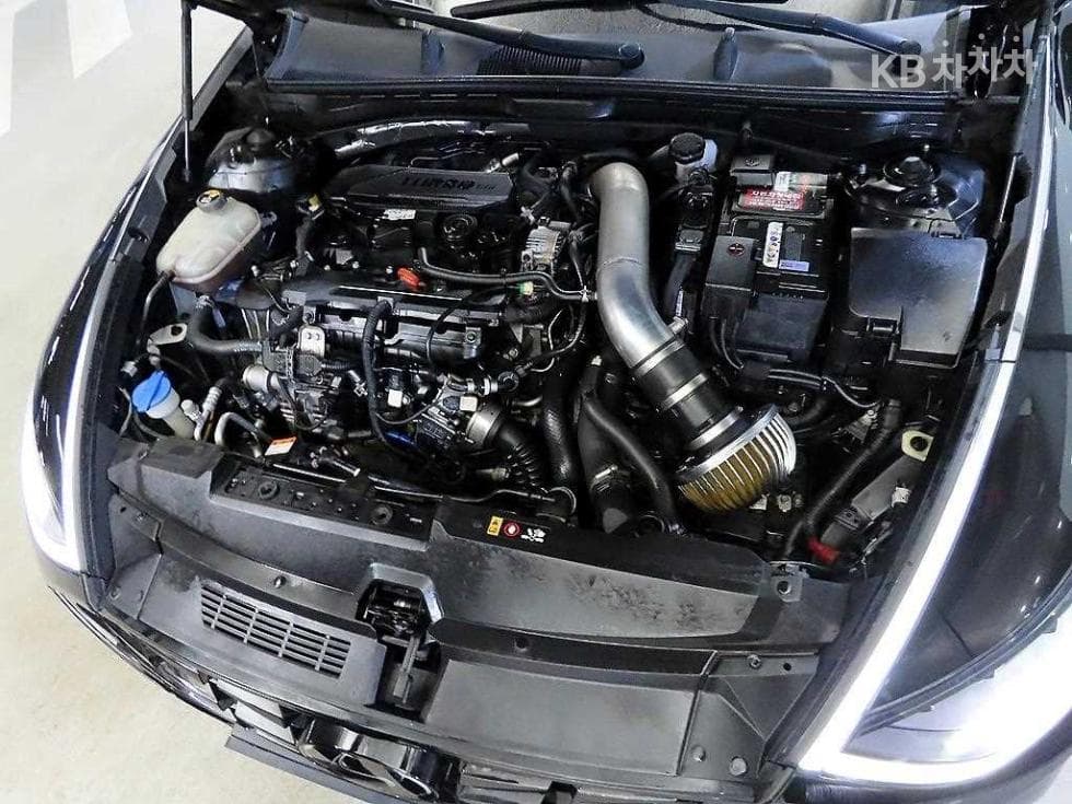 Hyundai Sonata (DN8)1.6 T Premium 패밀리 - 19