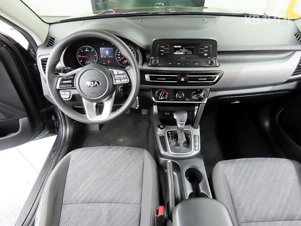 Kia Seltos1.6 Diesel 2WD Trendy - 7